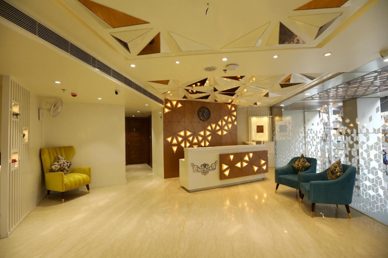 Hotel D Silverleaf Lucknow Dış mekan fotoğraf